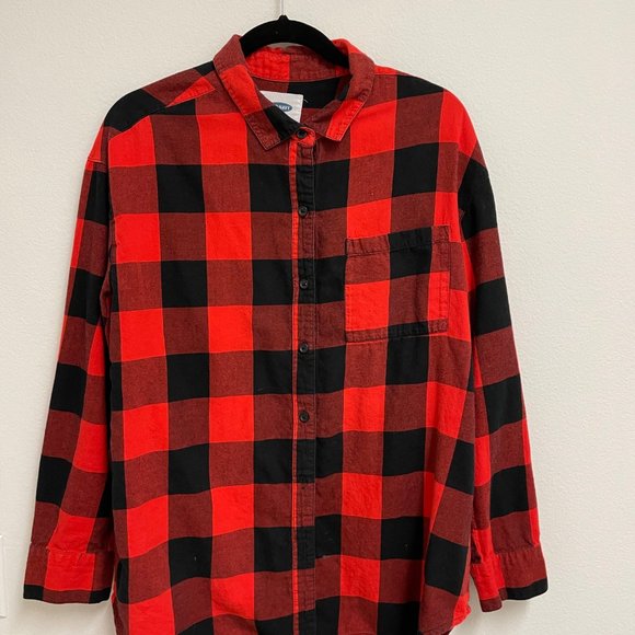 Old Navy Women’s button down Boyfriend plaid - Picture 1 of 3